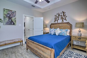 1 bedroom, desk, iron/ironing board, free Internet - Private Patio: Edinburg Couple's Retreat! (Edinburg)