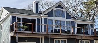 Bayfront house on 150 acre nature preserve and private road! 