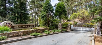 "SEA PINE" Penthouse just inside the Gates of  Famous Pebble Beach