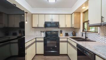 Condo, Multiple Beds, Balcony, Golf View (Bunker Ridge Respite) | Private kitchen | Coffee/tea maker