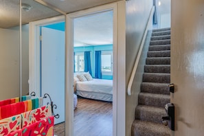 Condo, 1 cama matrimonial y sofá cama, hidromasaje, vista al océano | 1 habitación y wifi gratis