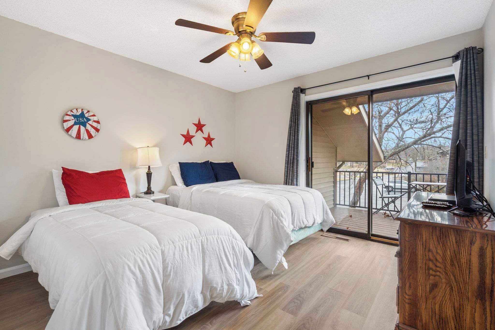 Condo, Multiple Beds, Patio, Garden View (All Fore the Best) | 3 bedrooms, individually decorated, individually furnished, free WiFi