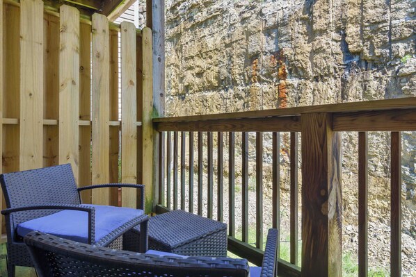 Condo, Multiple Beds, Patio (Hillside Lodge) | Property grounds