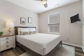 Kondominium, Beberapa Tempat Tidur, patio (Hillside Lodge) | 3 kamar tidur dan didekorasi berbeda-beda