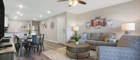 Condo, Multiple Beds, Kitchen, Mountain View (Welcome Home Branson) | Living area