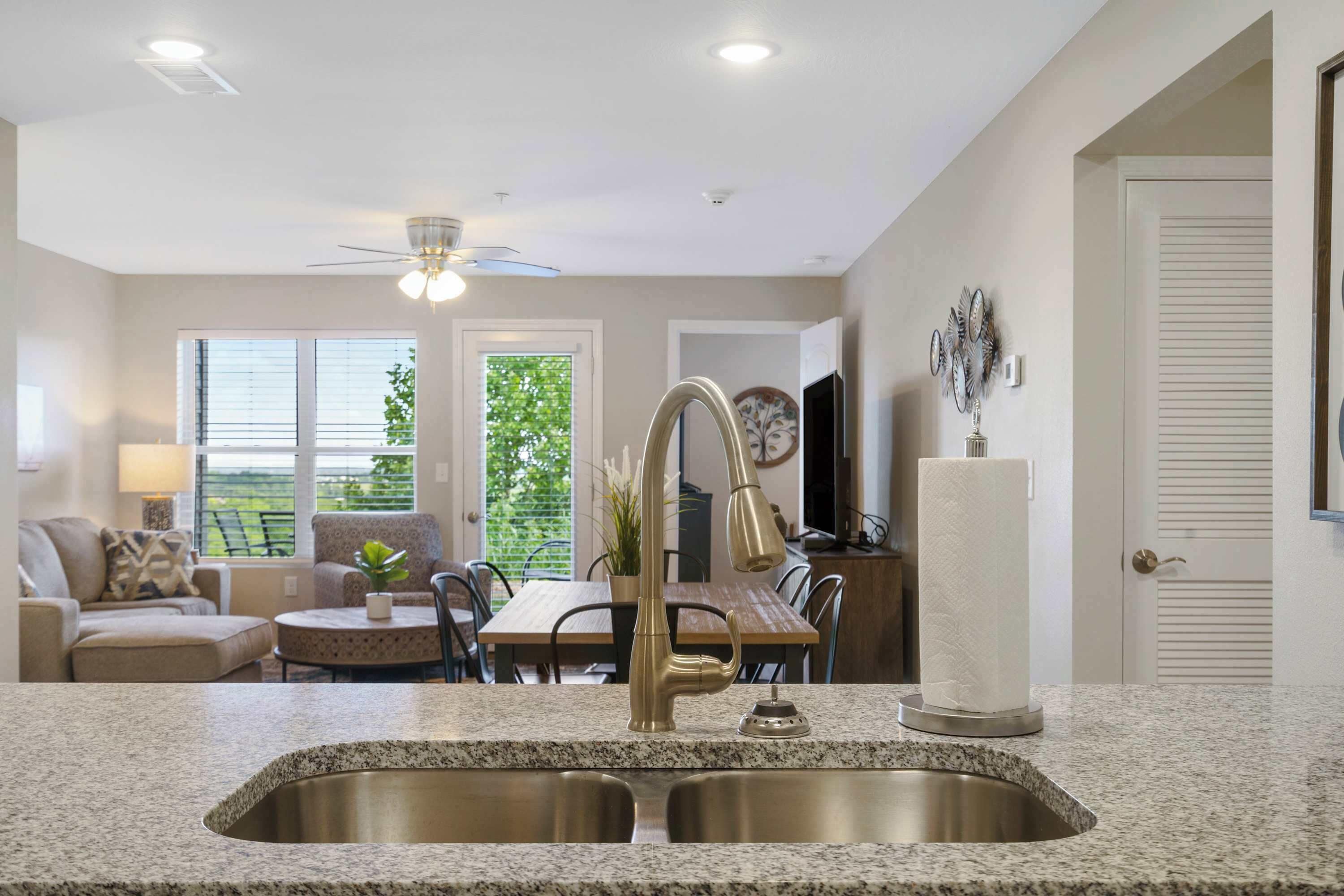 Condo, Multiple Beds, Kitchen, Mountain View (Welcome Home Branson) | Interior