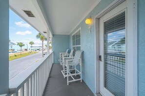 Appart'hôtel, plusieurs lits, balcon (Sun Kissed) | Enceinte de l’hébergement