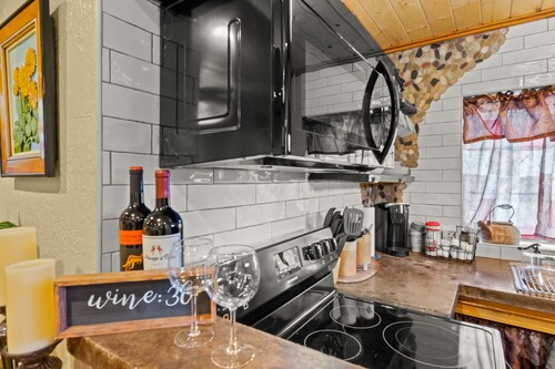 Rustic Charm in a Historic  'Rock House' Studio