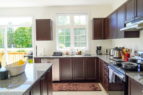 SRA Residences in Prince Edward County Carrying Place-QW