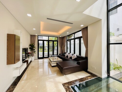 FLC Villa with 4 bedrooms