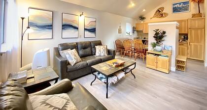 **NEWLY RENOVATED**Basecamp for Outdoor Adventures w/ BBQ, Shared Hot Tub & Pool