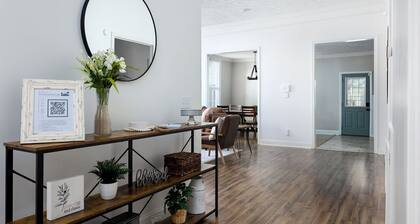 Timeless Midtown Craftsman • 2BR, 2BA • 15 Mins to Ft Moore