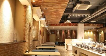 Xinhao Business Hotel