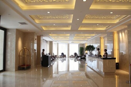HR-East Hotel
