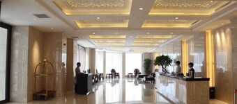 HR-East Hotel