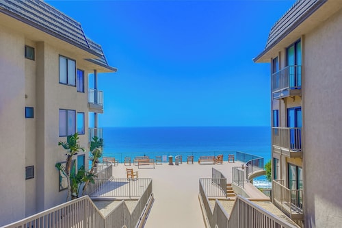 Endless Summer In Solana Beach