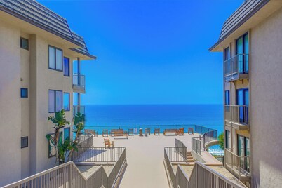 Endless Summer In Solana Beach