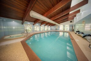 Pool - On Free Bus Route - Hot Tubs, Sauna, Pool, Winter Trails from the Property (Winter Park)