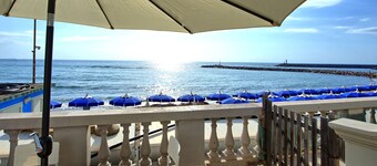 Casa Riva - Ferieleilighet på stranda i Toscana!