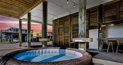 Hot Tub! | Pets | Game Room | Mar & Apr Specials!