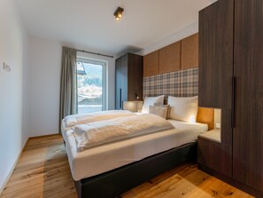 4 Schlafzimmer, Internetzugang