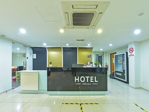 Reception - Super OYO Capital O 90545 Ho Hotel (Malacca City)