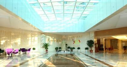 Phoenix Grand Hotel (Xianyang Yangling)