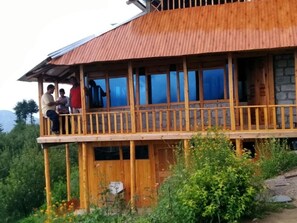 Exterior - Happy and Peaceful wooden cottage with ample of space in 5 acre of apple orchard (Thachi)