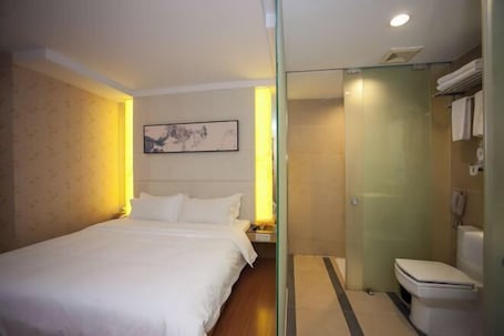 Room. Ke'erma Business Hotel