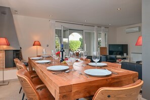 Dining - Beautiful and comfortable villa  with private pool in Denia, Costa Blanca, Spain for 6 persons (Denia)