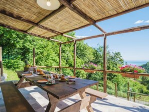 Outdoor dining - Il Nido by Interhome (Camaiore)