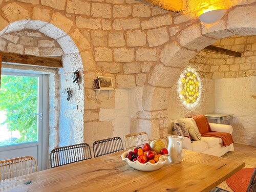 TD Trulli Locobello Stylish Cozy Trulli w Pool