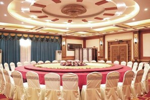 Restaurant - Jintone Hotel Beiliu Yongan Branch (Beiliu)