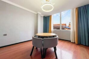 Room - Beiliu Grand Hotel (Guijiang Pearl Pedestrian Street) (Beiliu)