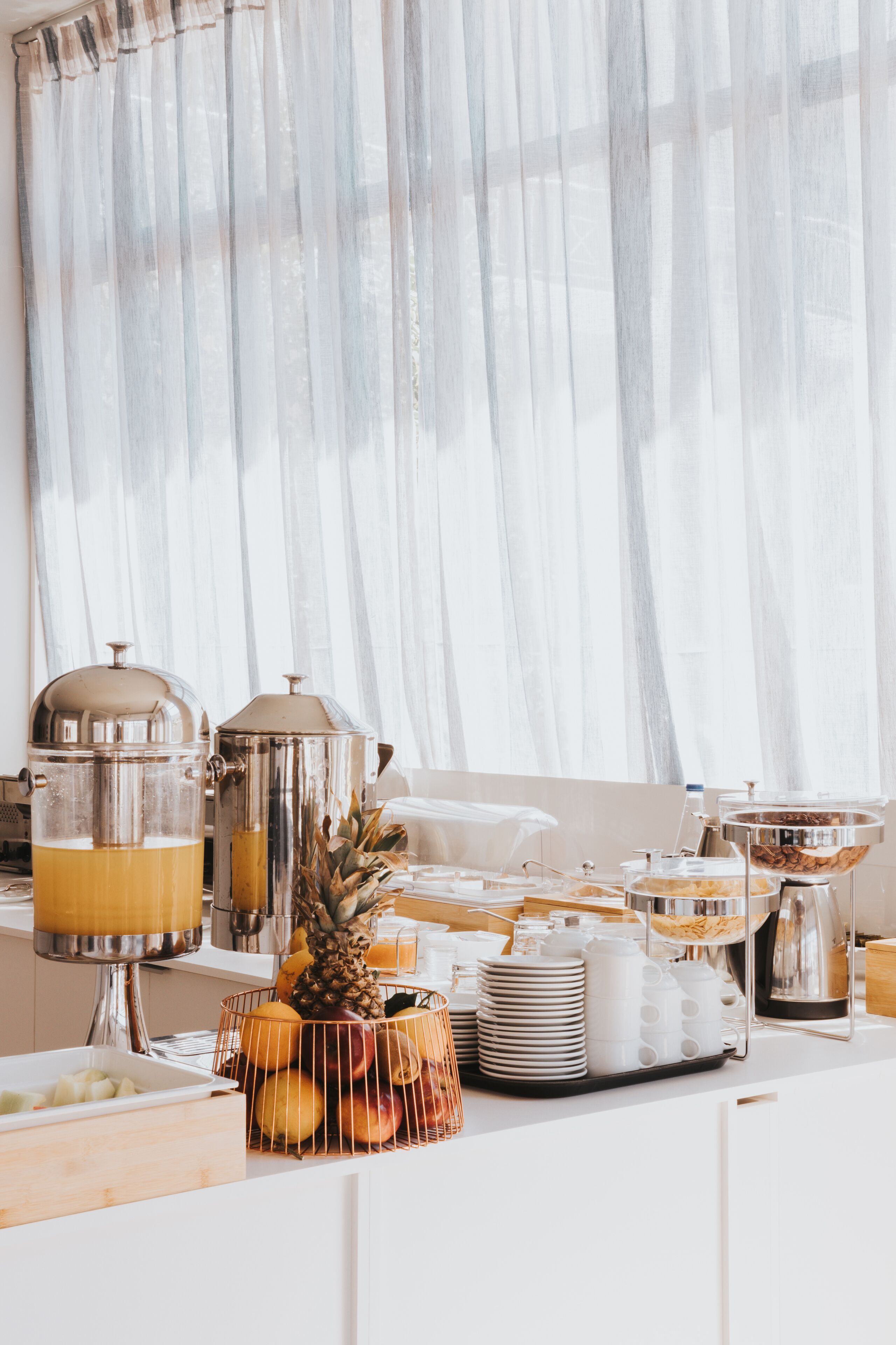 Daily buffet breakfast for a fee