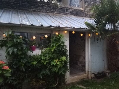 Close to the sea and town center