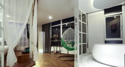 Tianzhu Rm Art Fashion Hotel