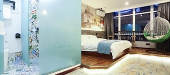 Tianzhu Rm Art Fashion Hotel