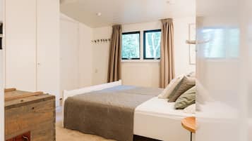 3 slaapkamers, een strijkplank/strijkijzer, wifi