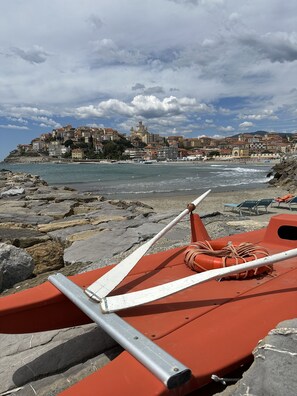 Beach nearby, sun loungers
