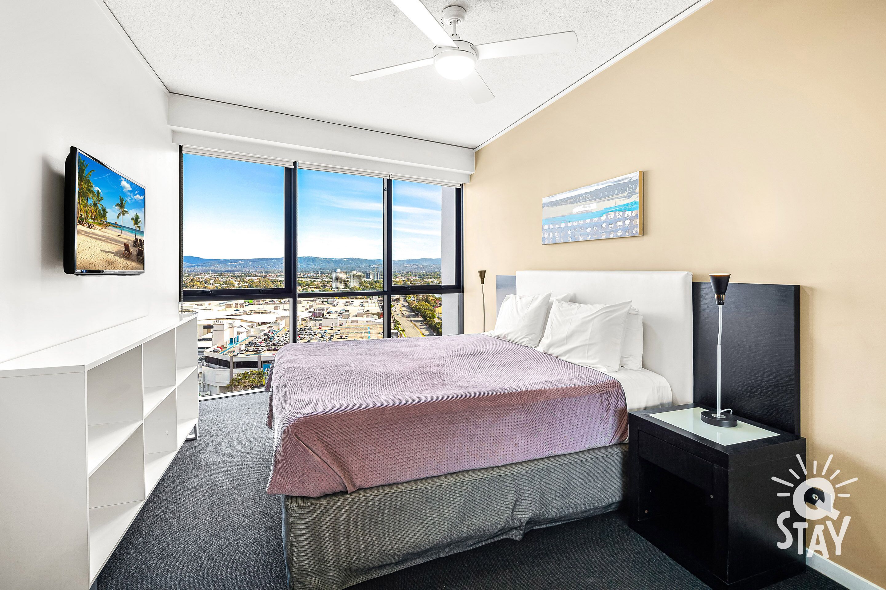 ♦️ Sierra Grand – 2 Bedroom Hinteralnd — Q Stay