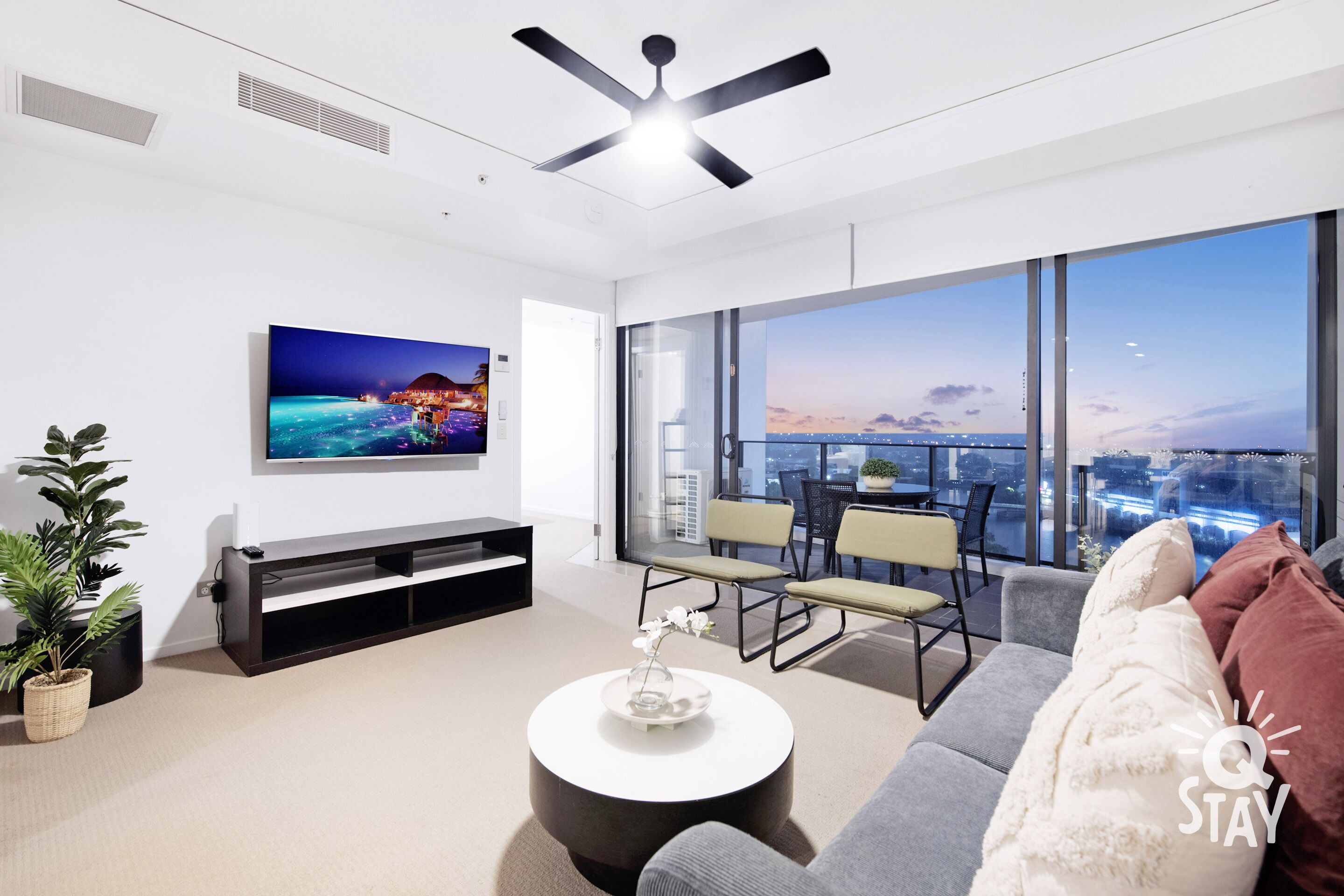 ♦️ Sierra Grand – 1 Bedroom Hinteralnd — Q Stay