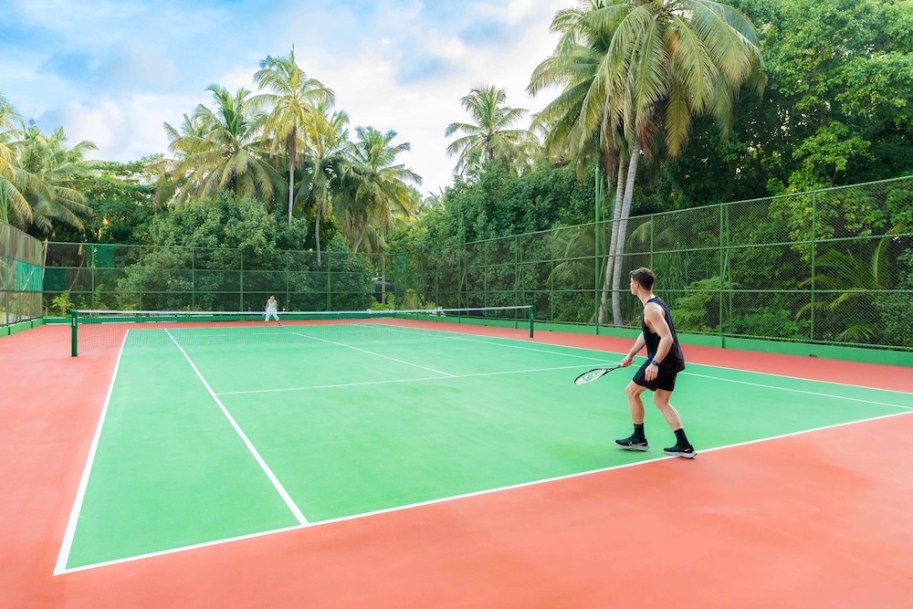 Madifushi Private Island- Free return Seaplane Transfers for min 5 nights stay until 19th Dec - Bild 3