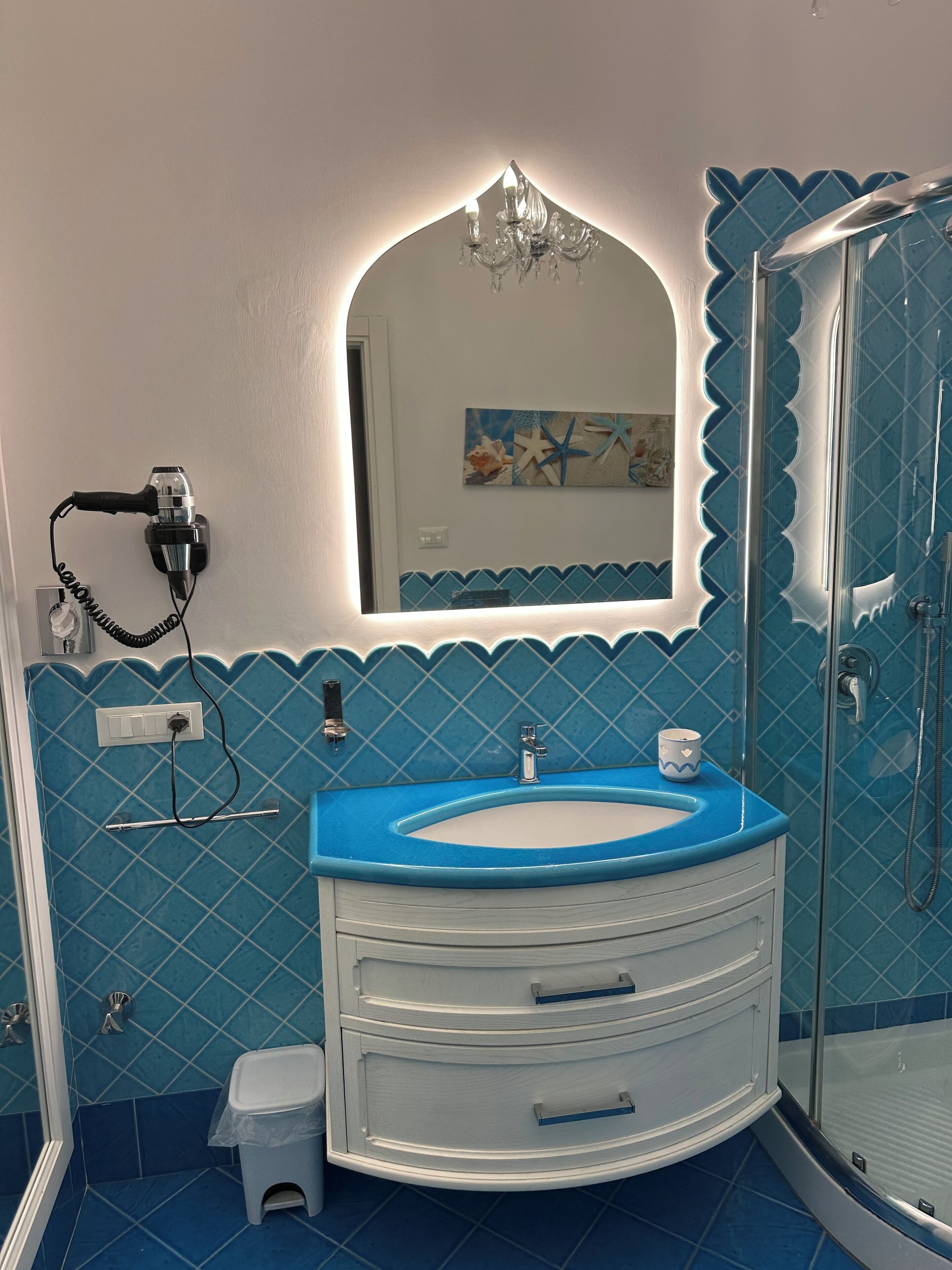 Photo - Queen Suite - Luxury Rooms