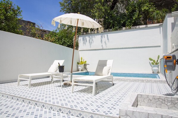 واجهة المنشأة