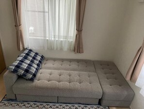 2 間睡房、免費 Wi-Fi、床單