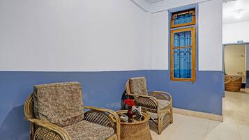 Standard Room | Desk, iron/ironing board, bed sheets