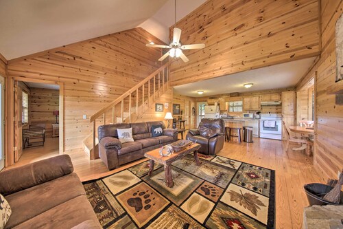 Rustic Young Harris Cabin w/ Fire Pit & Views
