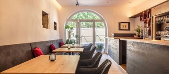 Luislhof Farm - Holiday Apartment Herbae with Mountain View, Terrace & Wi-Fi