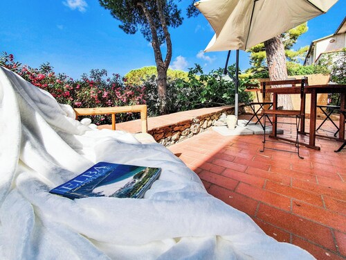 Pet-Friendly Apartment 'Trilocale La Pineta' with Garden & Wi-Fi